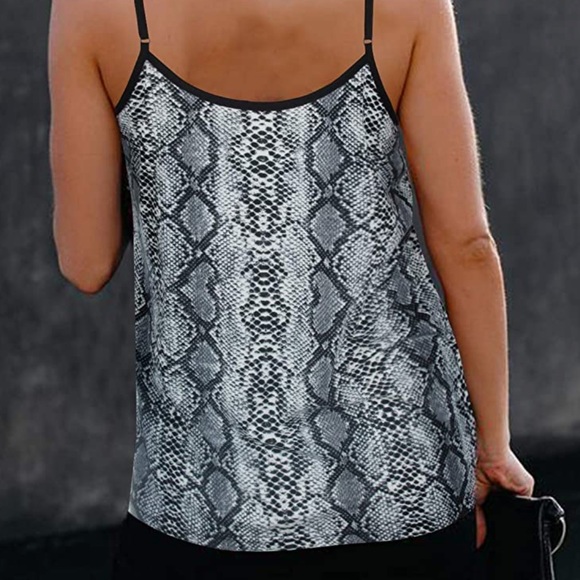 Flowy Snakeskin print tank~ - Picture 4 of 12
